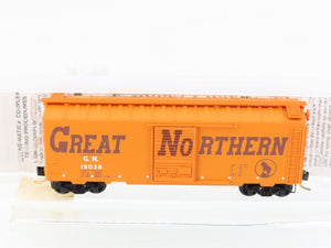 N Scale Micro-Trains MTL 20166 GN Great Northern 40' Single Door Box Car #19038