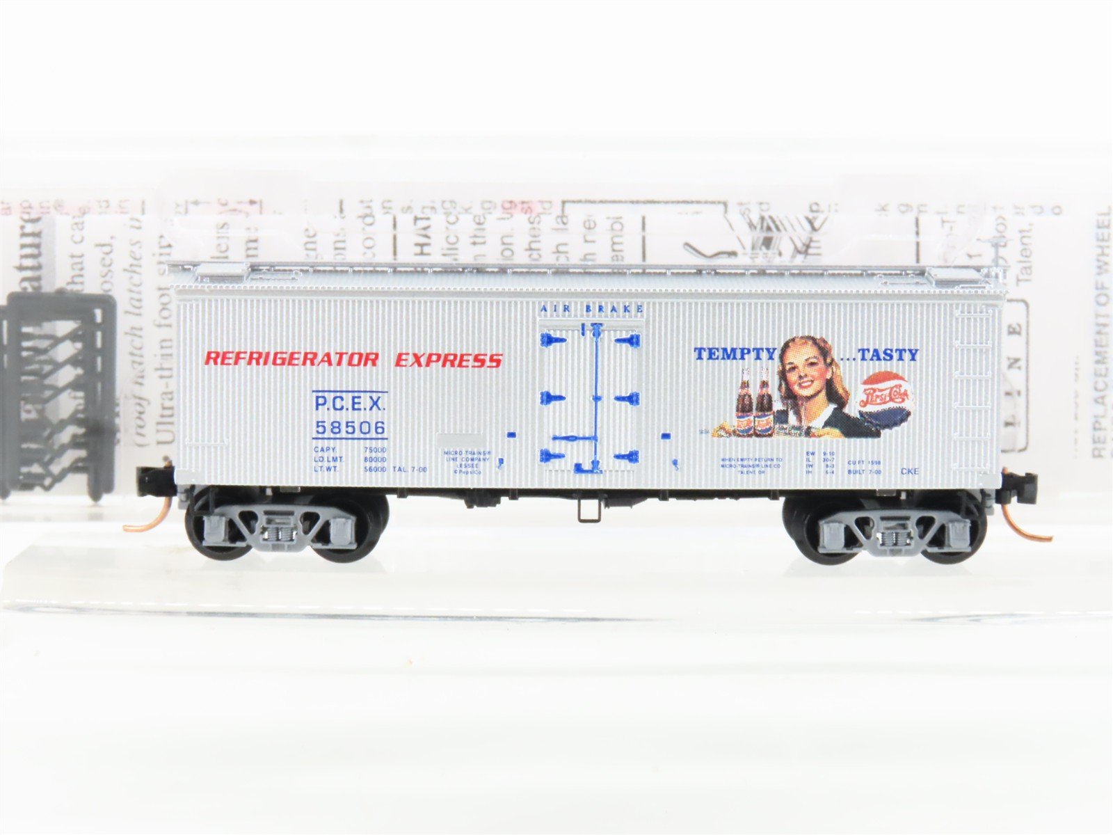 N Scale Micro-Trains MTL 58560 PCEX Pepsi Cola 36' Wood Reefer #58506