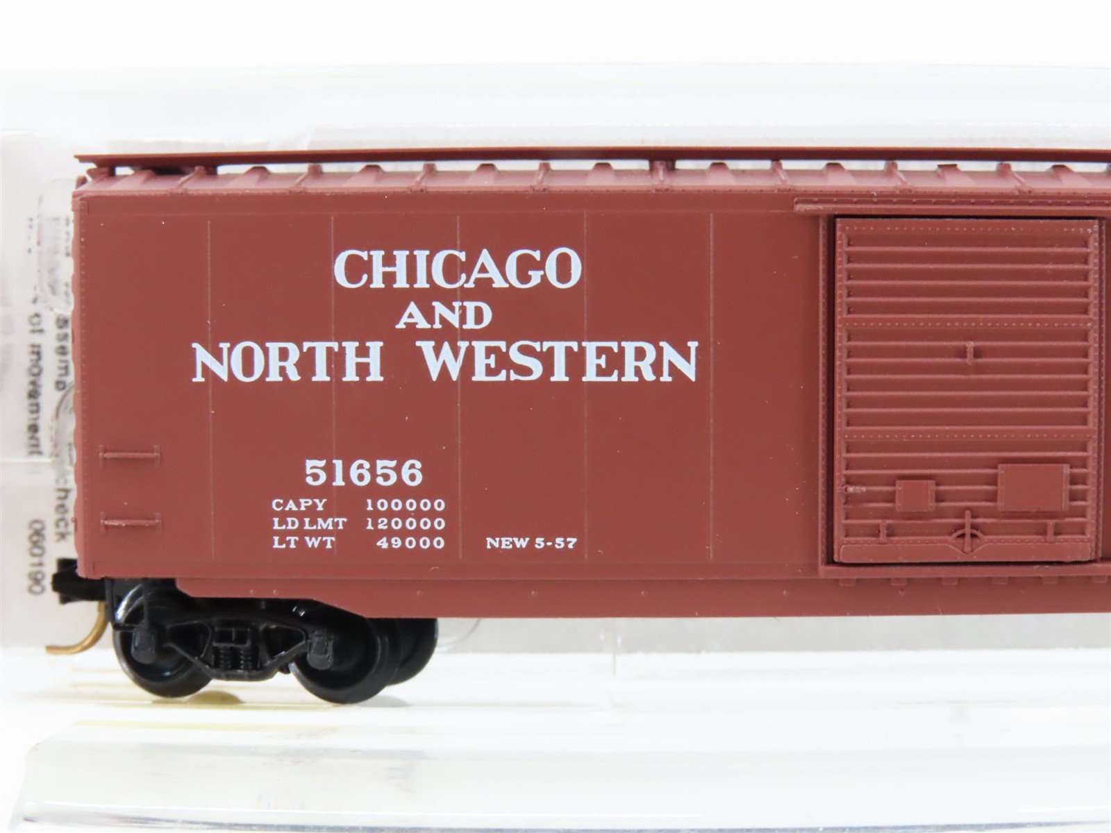 N Scale Micro-Trains MTL 31110 CNW Chicago & North Western 50' Box Car #51656