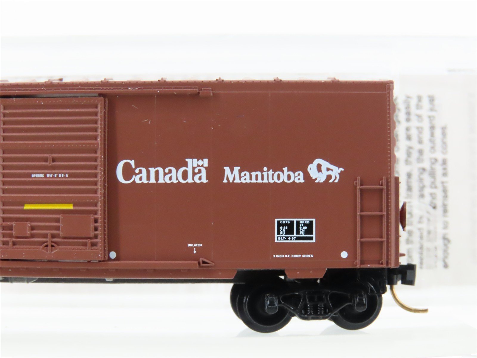N Micro-Trains MTL 24280 CN Canadian National 40' Single Door Box Car #446214
