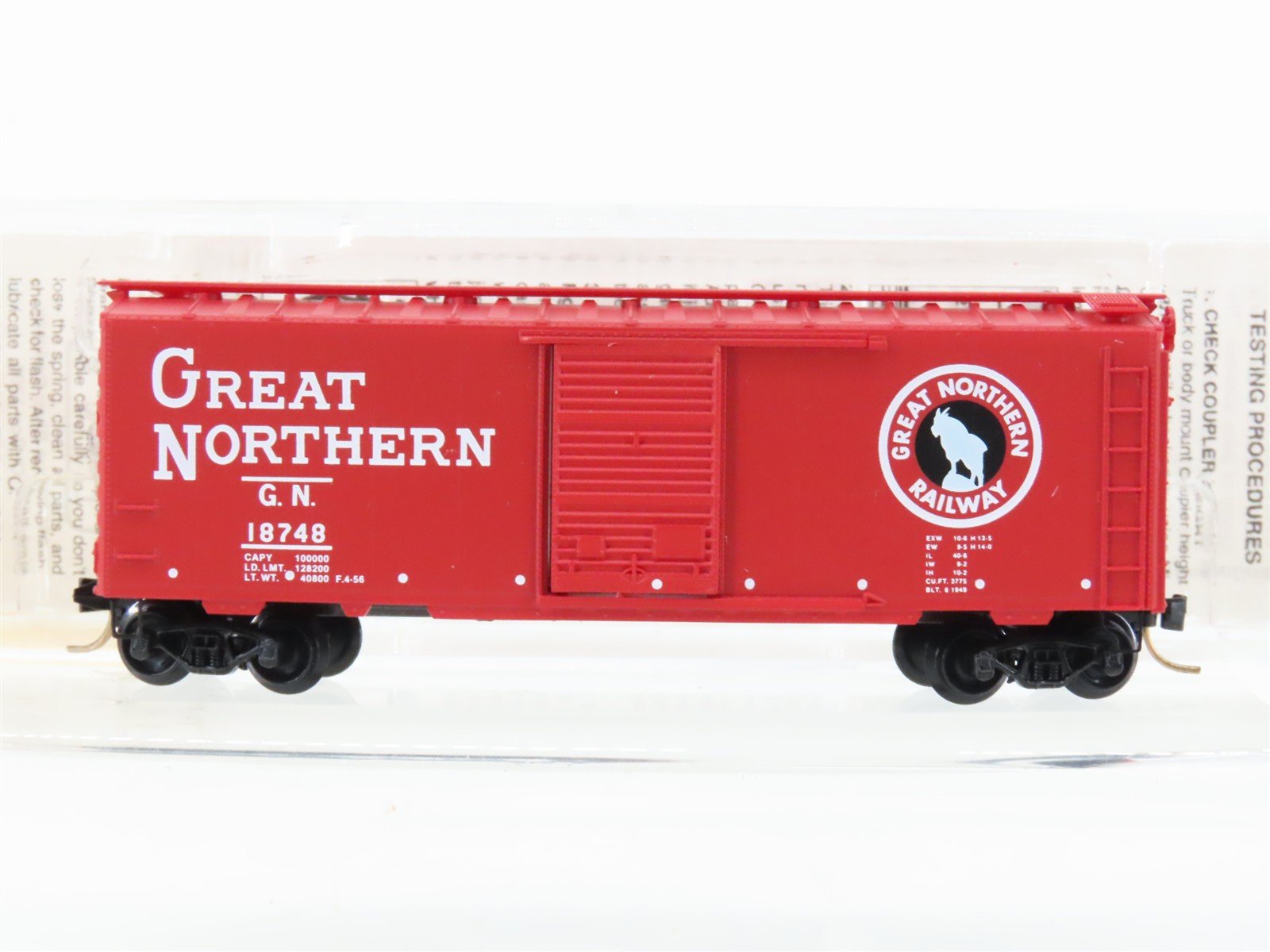 N Scale Micro-Trains MTL 20156 GN Great Northern 40' Single Door Box Car #18748