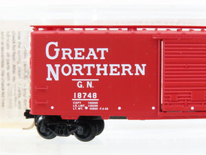 N Scale Micro-Trains MTL 20156 GN Great Northern 40' Single Door Box Car #18748