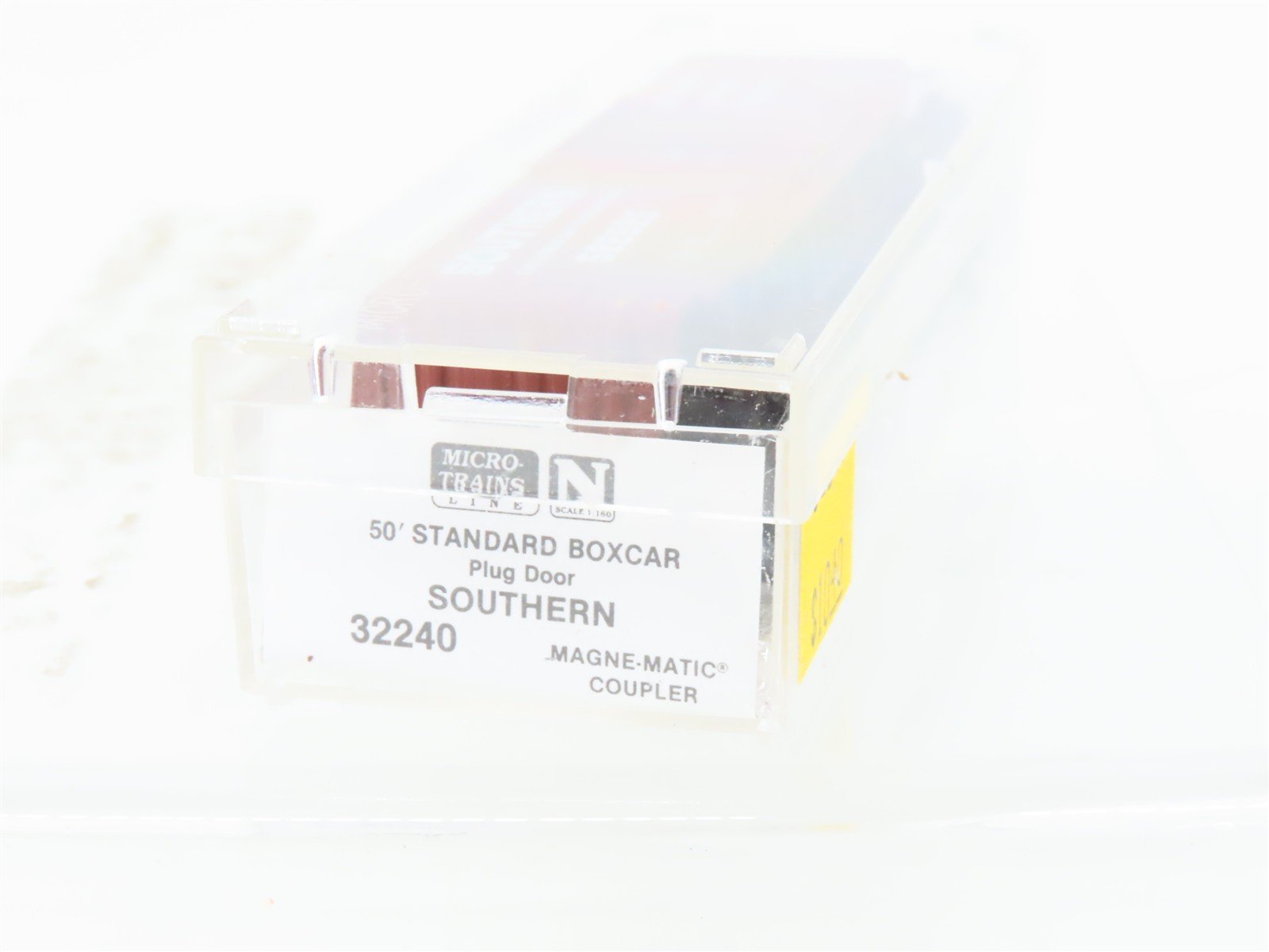 N Micro-Trains MTL 32240 SOU Southern Railway 50' Plug Door Box Car #522626