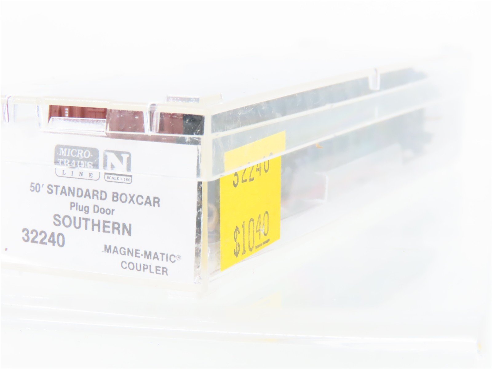 N Micro-Trains MTL 32240 SOU Southern Railway 50' Plug Door Box Car #522626