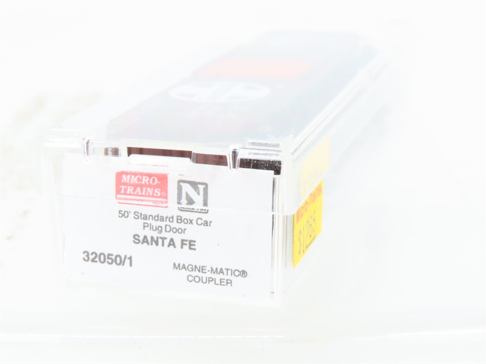 N Scale Micro-Trains MTL 32050/1 SFRB Santa Fe 50' Plug Door Box Car #6153