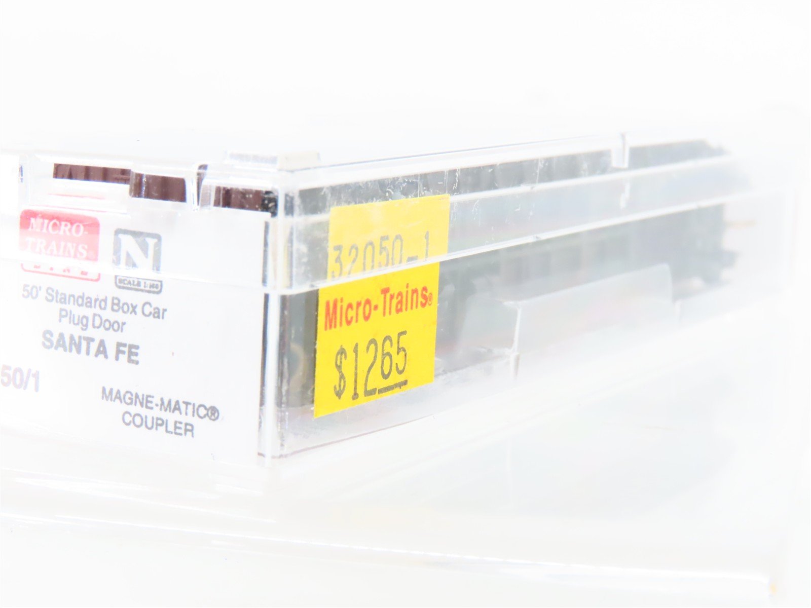 N Scale Micro-Trains MTL 32050/1 SFRB Santa Fe 50' Plug Door Box Car #6153
