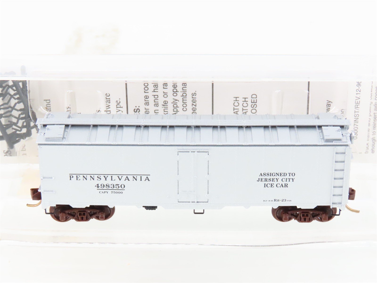 N Scale Micro-Trains MTL 59040 PRR Pennsylvania 40' Steel Reefer #498350