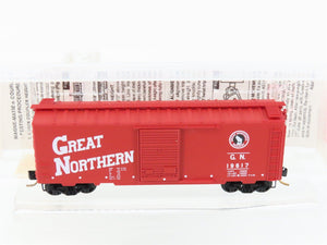 N Scale Micro-Trains MTL 20186 GN Great Northern 40' Single Door Box Car #19617