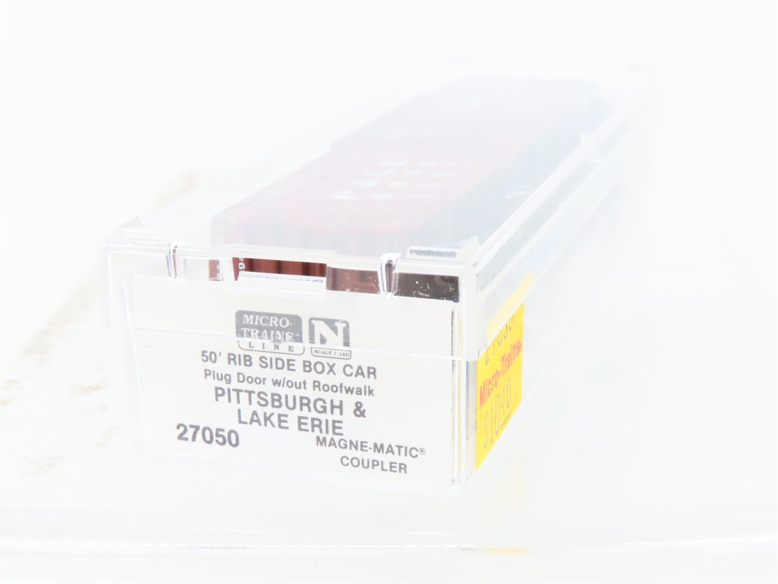 N Micro-Trains MTL 27050 P&LE Pittsburgh & Lake Erie 50' Plug Door Box Car #6945