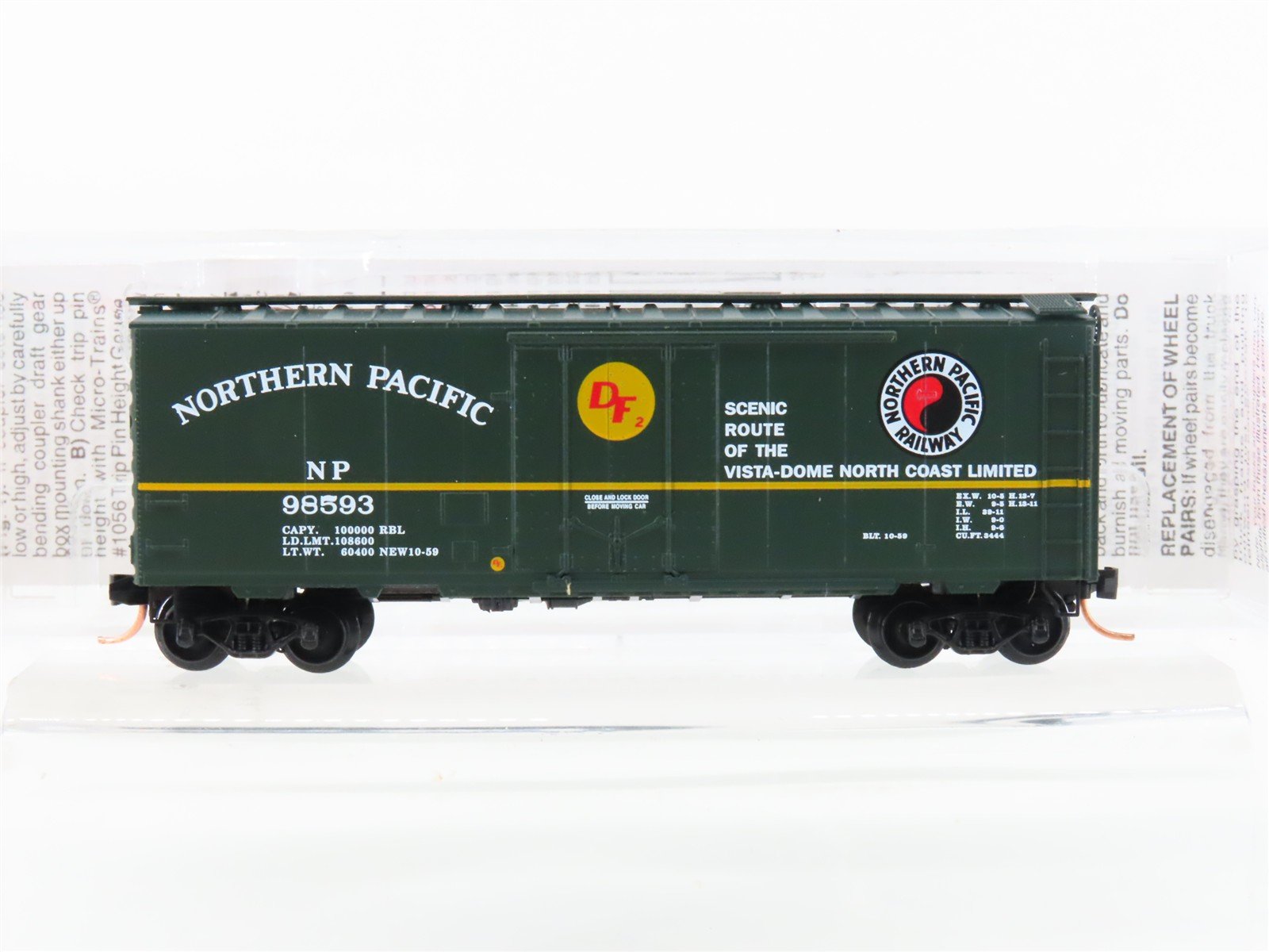 N Scale Micro-Trains MTL 21210 NP Northern Pacific 40' Plug Door Box Car #98593