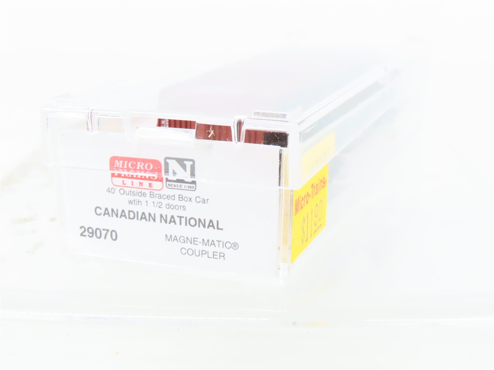 N Micro-Trains MTL 29070 CN Canadian National 40' Automobile Box Car #582596