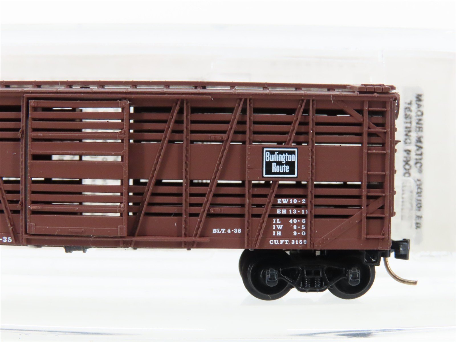 N Scale Micro-Trains MTL 35130 CB&Q Burlington Route 40' Stock Car #52002