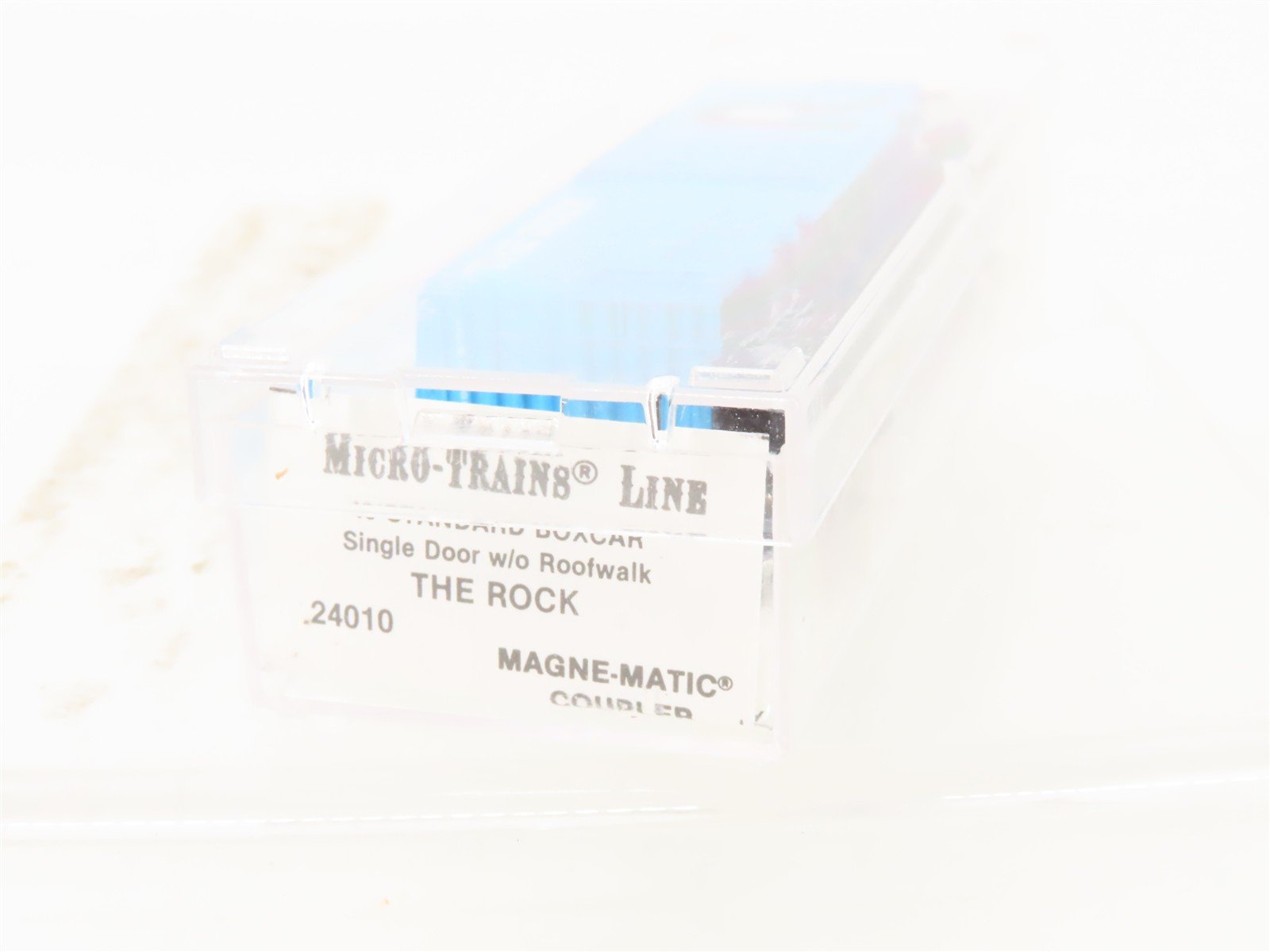 N Scale Micro-Trains MTL 24010 ROCK The Rock 40' Single Door Box Car #57717