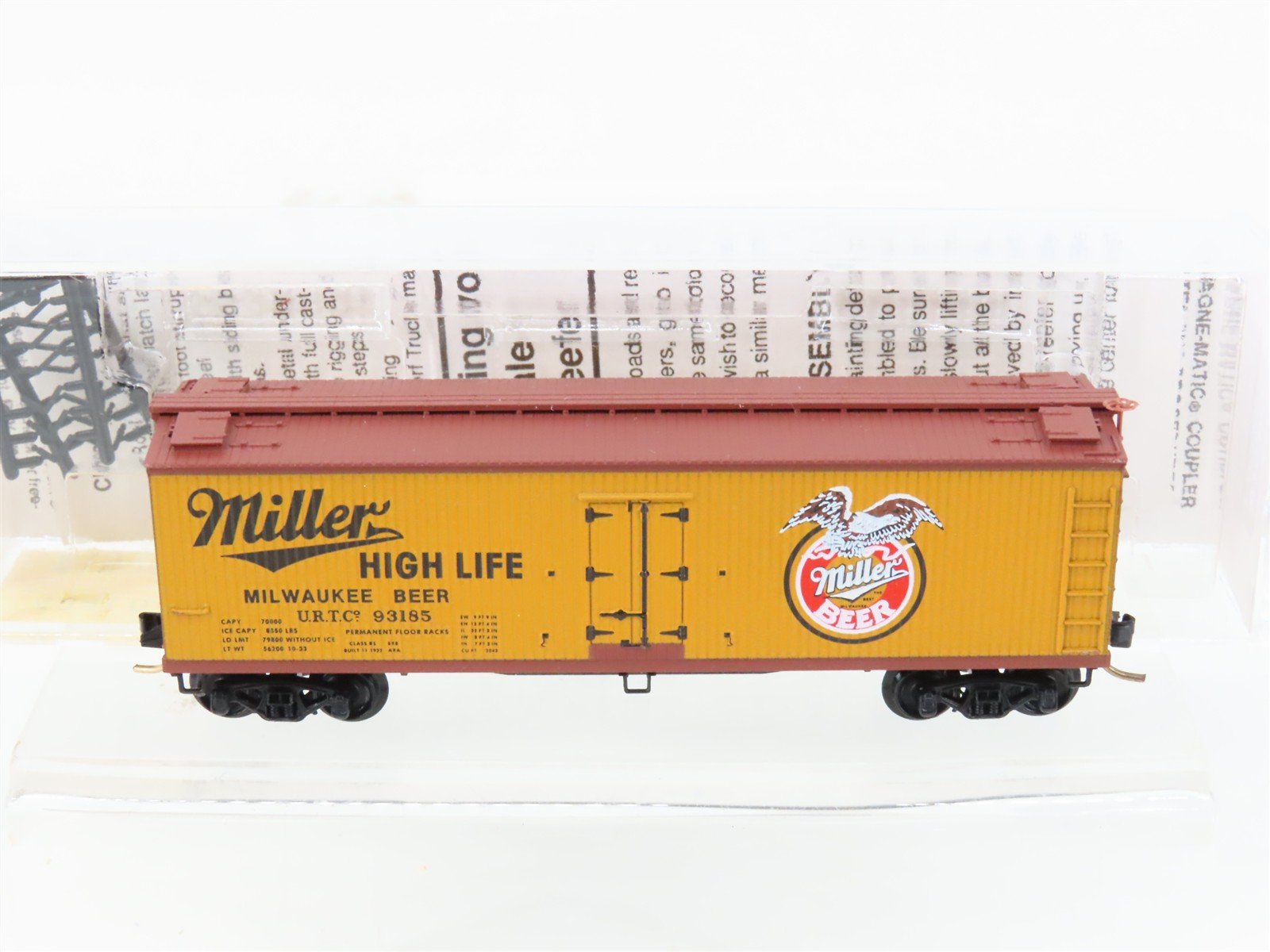 N Scale Micro-Trains MTL 49410 URTX Miller High Life Beer 40' Wood Reefer #93185