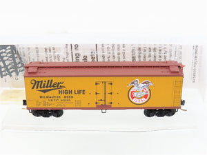 N Scale Micro-Trains MTL 49410 URTX Miller High Life Beer 40' Wood Reefer #93185