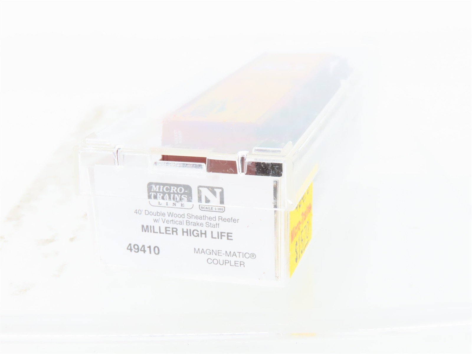 N Scale Micro-Trains MTL 49410 URTX Miller High Life Beer 40' Wood Reefer #93185