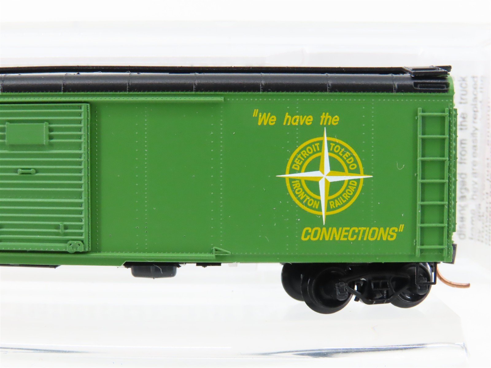 N Scale Micro-Trains MTL 79040 DTI Detroit Toledo & Ironton 50' Box Car #X717