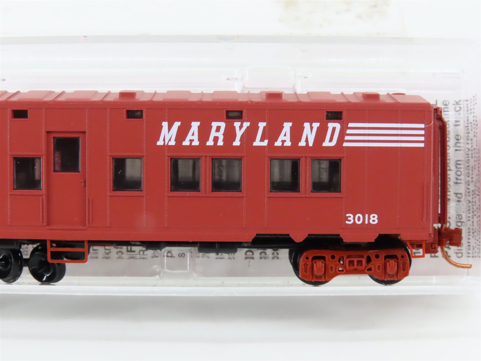 N Micro-Trains MTL 11600040 WM Western Maryland Troop Sleeper Passenger #3018