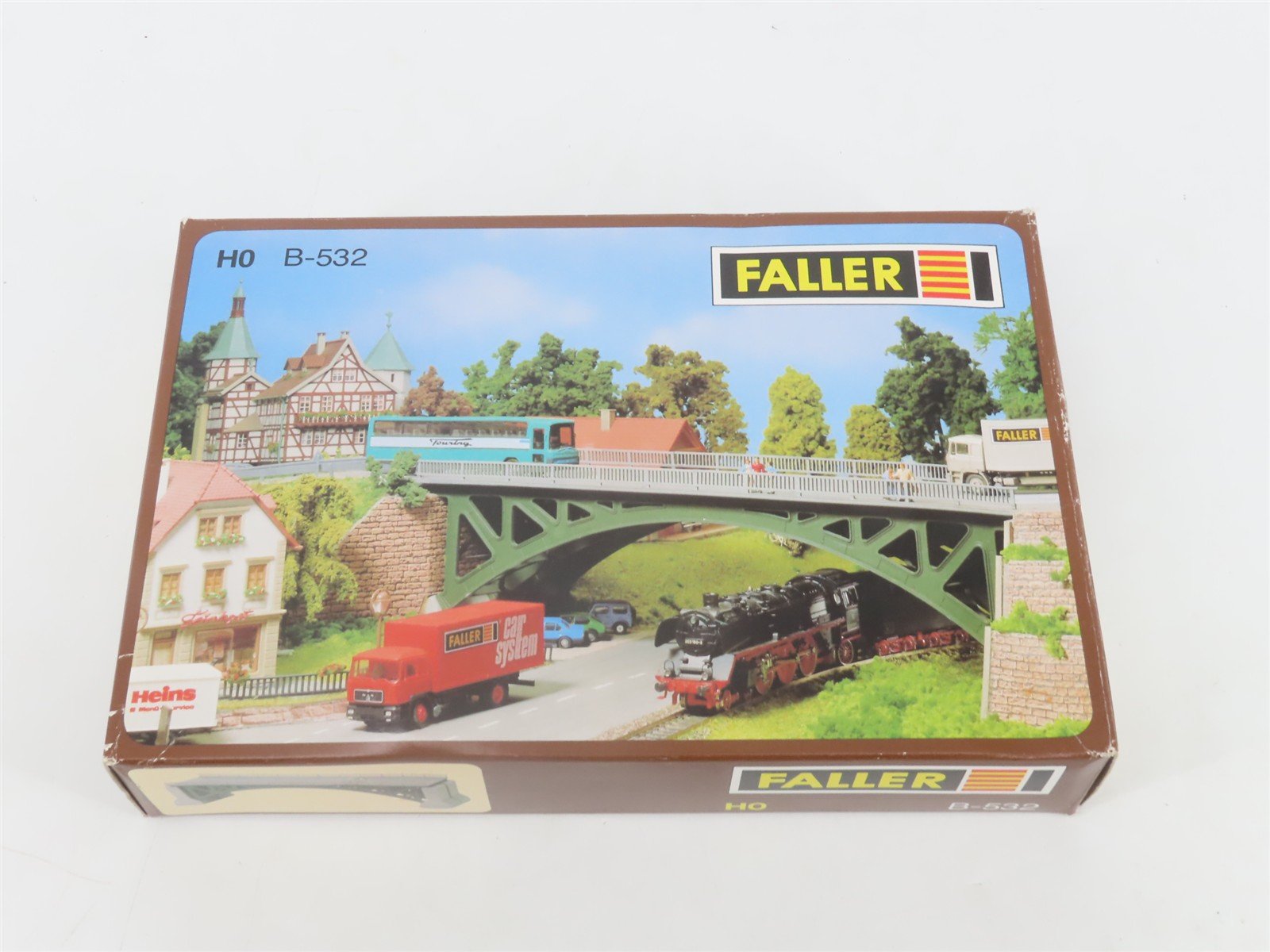 HO 1/87 Scale Faller Kit B-532 Road Bridge