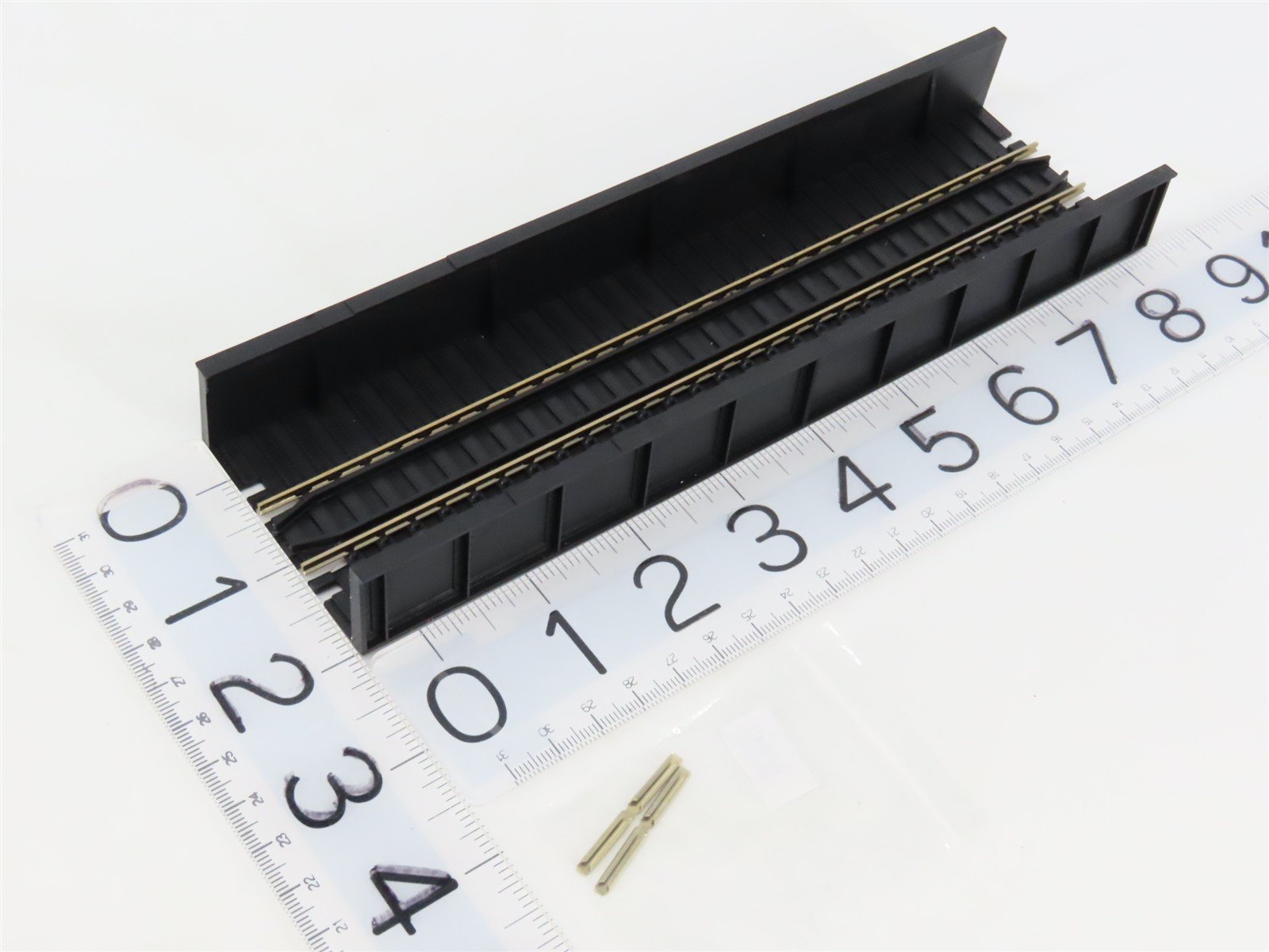 HO 1/87 Scale Atlas 885 Plate Girder Bridge w/ Track