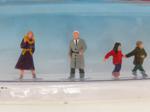 HO 1/87 Scale Life-Like SceneMaster 1609 People Walking Figures 7-Pack