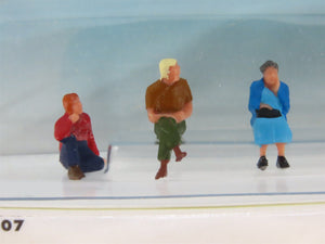 HO 1/87 Scale Life-Like SceneMaster 1607 People Sitting Figures 6-Pack + Bench