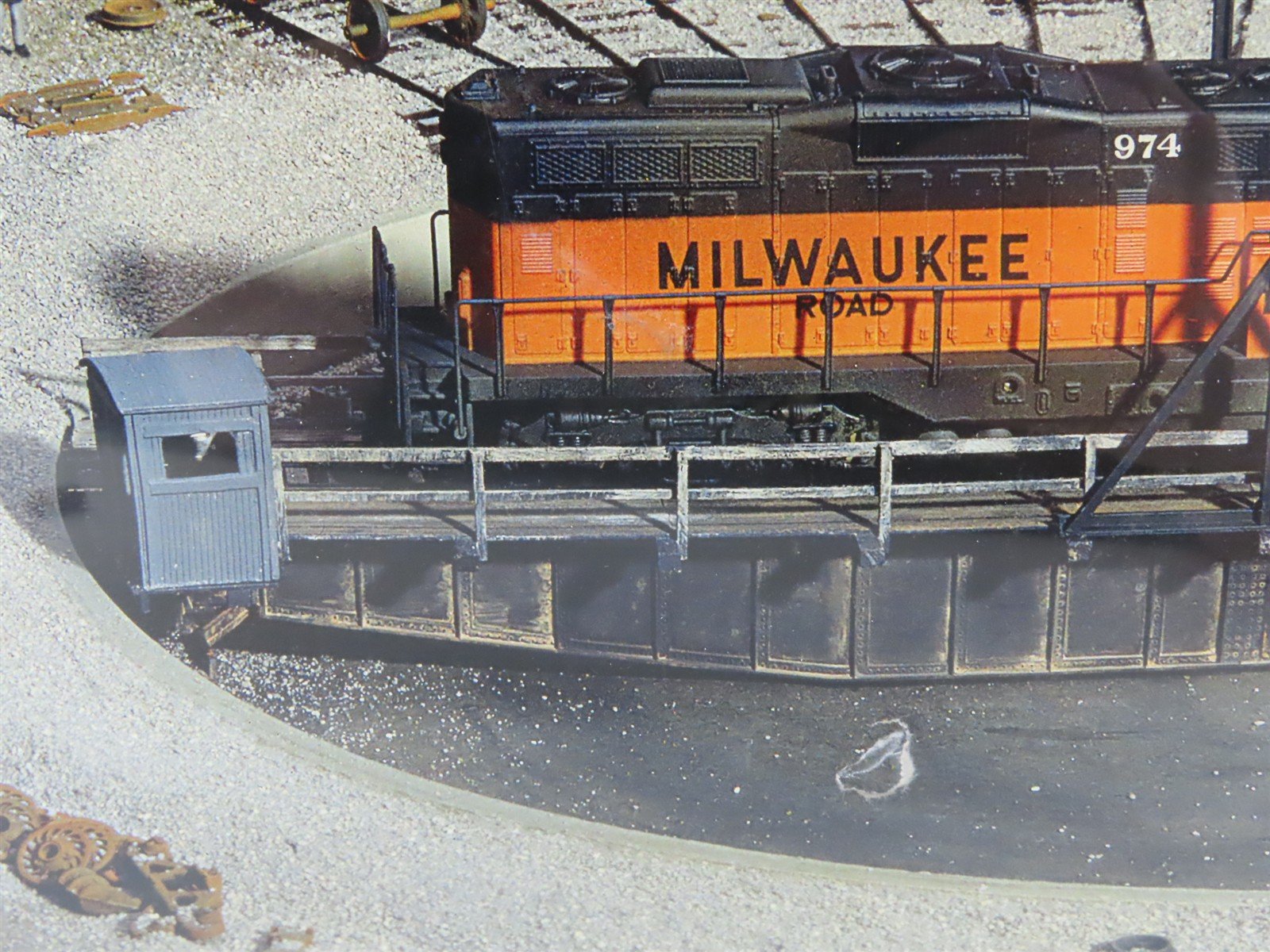 HO Scale Walthers Cornerstone 933-3171 Unpowered 90' Turntable - SEALED