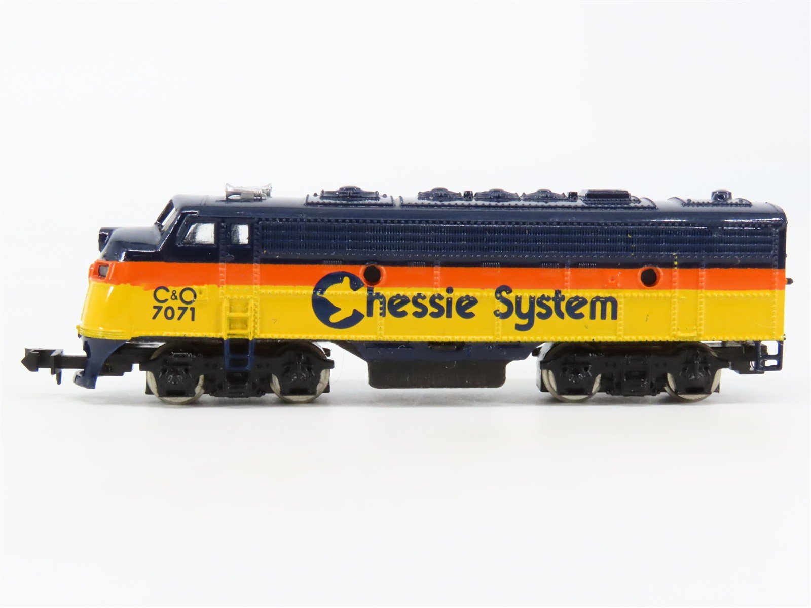 N Scale Bachmann C&O Chessie System EMD F7A Diesel Locomotive #7071