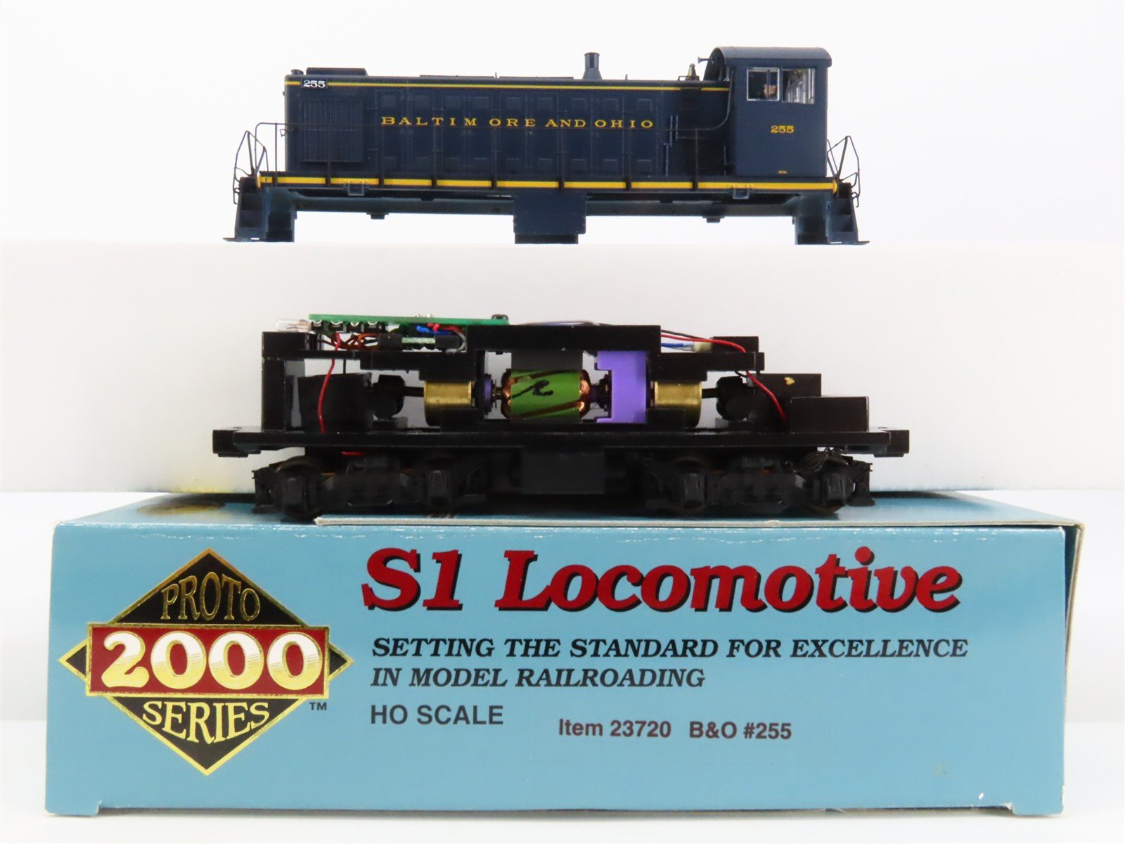 HO Proto 2000 23720 B&O Baltimore & Ohio S1 Diesel Switcher #255 - DCC Ready