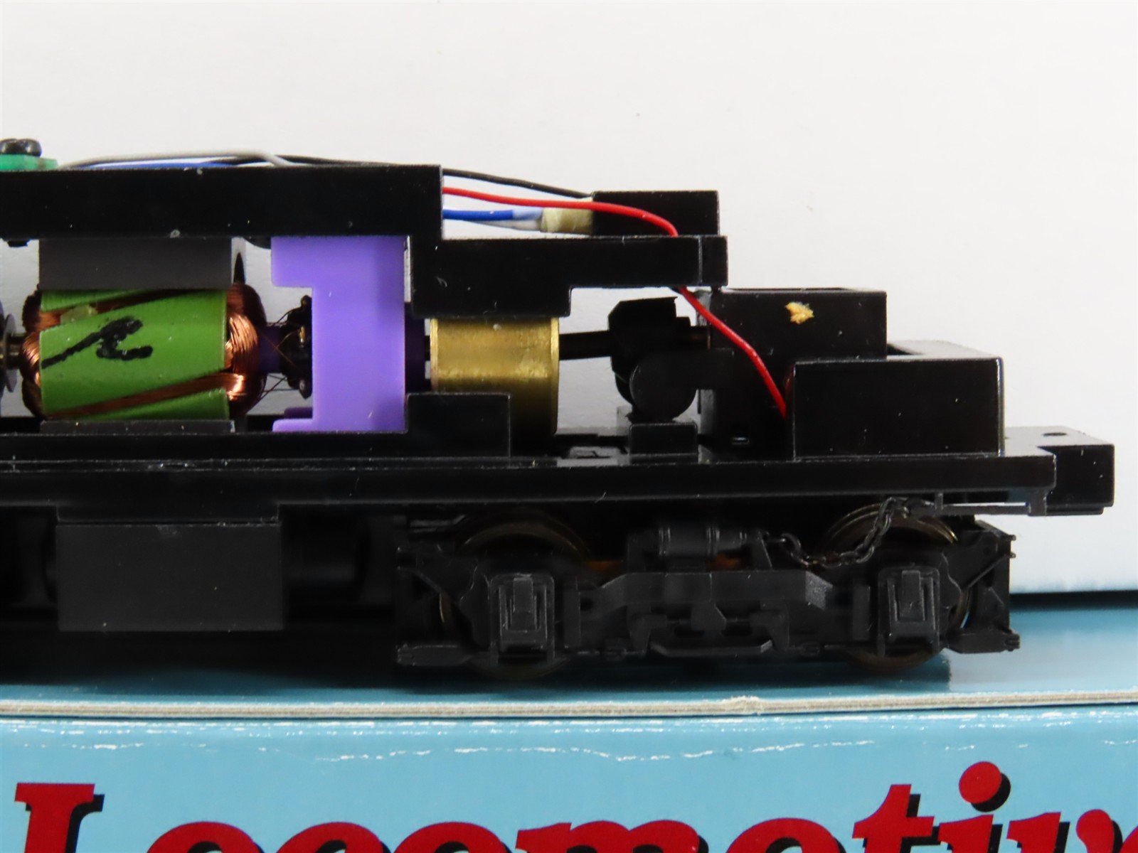 HO Proto 2000 23720 B&O Baltimore & Ohio S1 Diesel Switcher #255 - DCC Ready