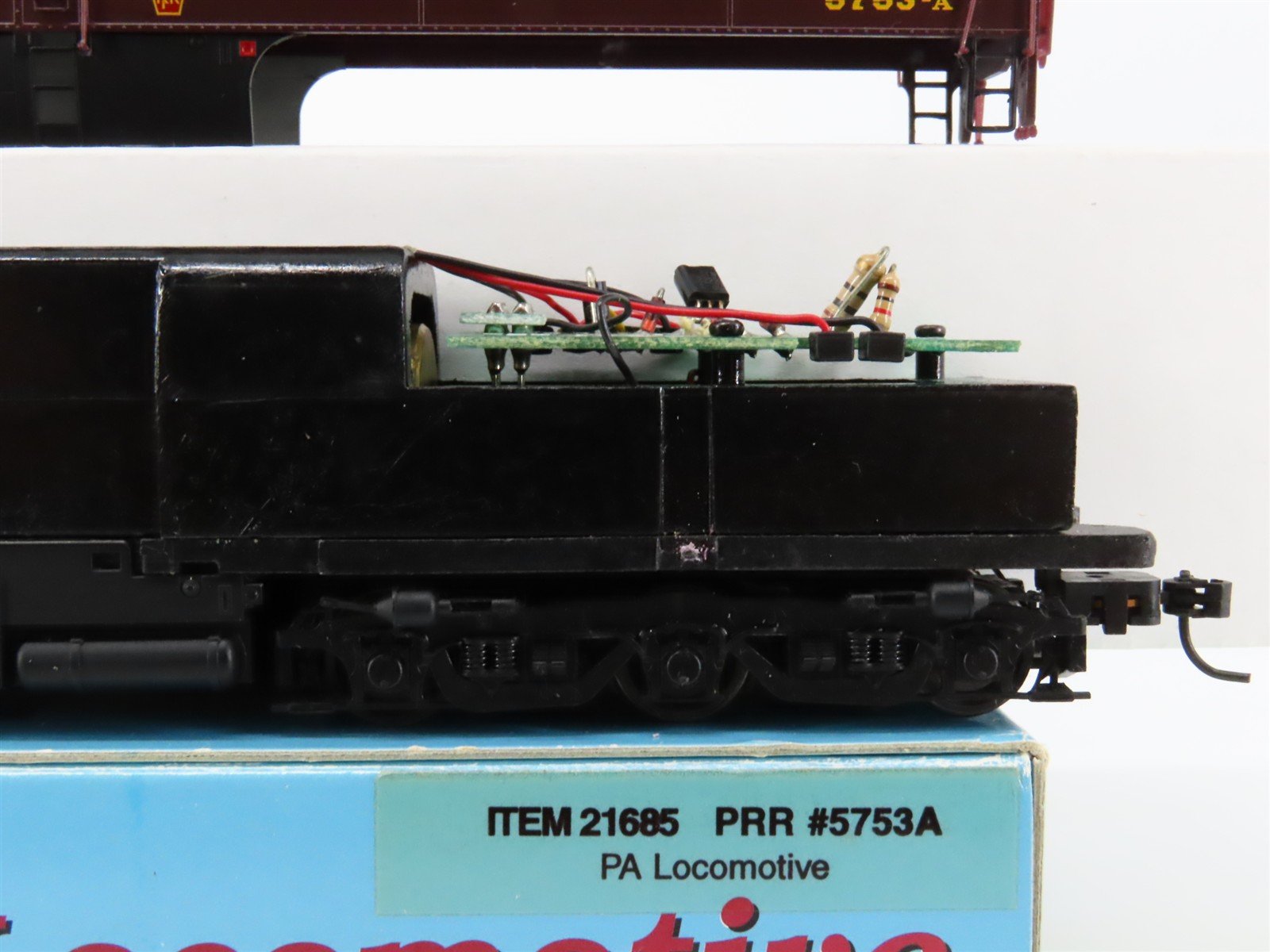 HO Scale Proto 2000 21685 PRR Pennsylvania ALCO PA Diesel #5753A - DCC Ready