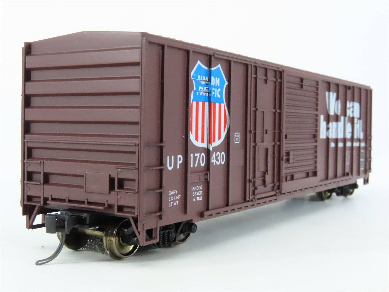 HO Scale Roundhouse 1937 UP Union Pacific Railroad 50' Box Car #170430 Upgraded