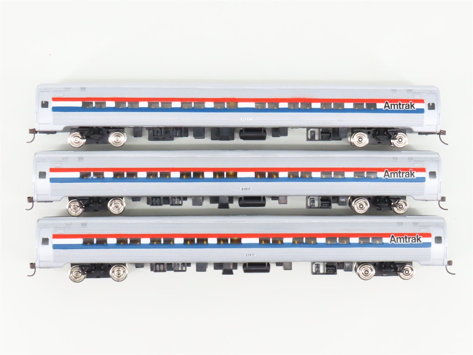 HO Bachmann 01104 AMTK Amtrak Phase III 