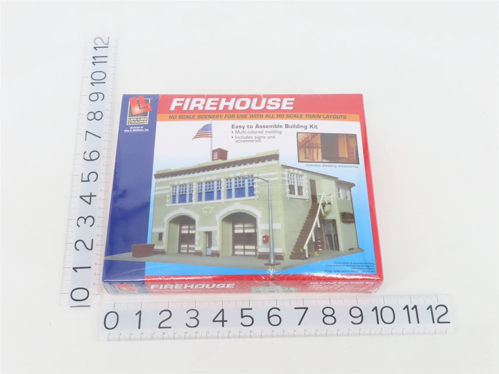 HO 1/87 Scale Life-Like Kit 433-1390 Firehouse Building - SEALED