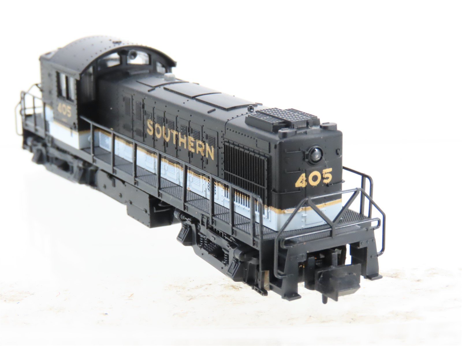 N Scale Atlas 4412 Southern RS1 Diesel Locomotive #405