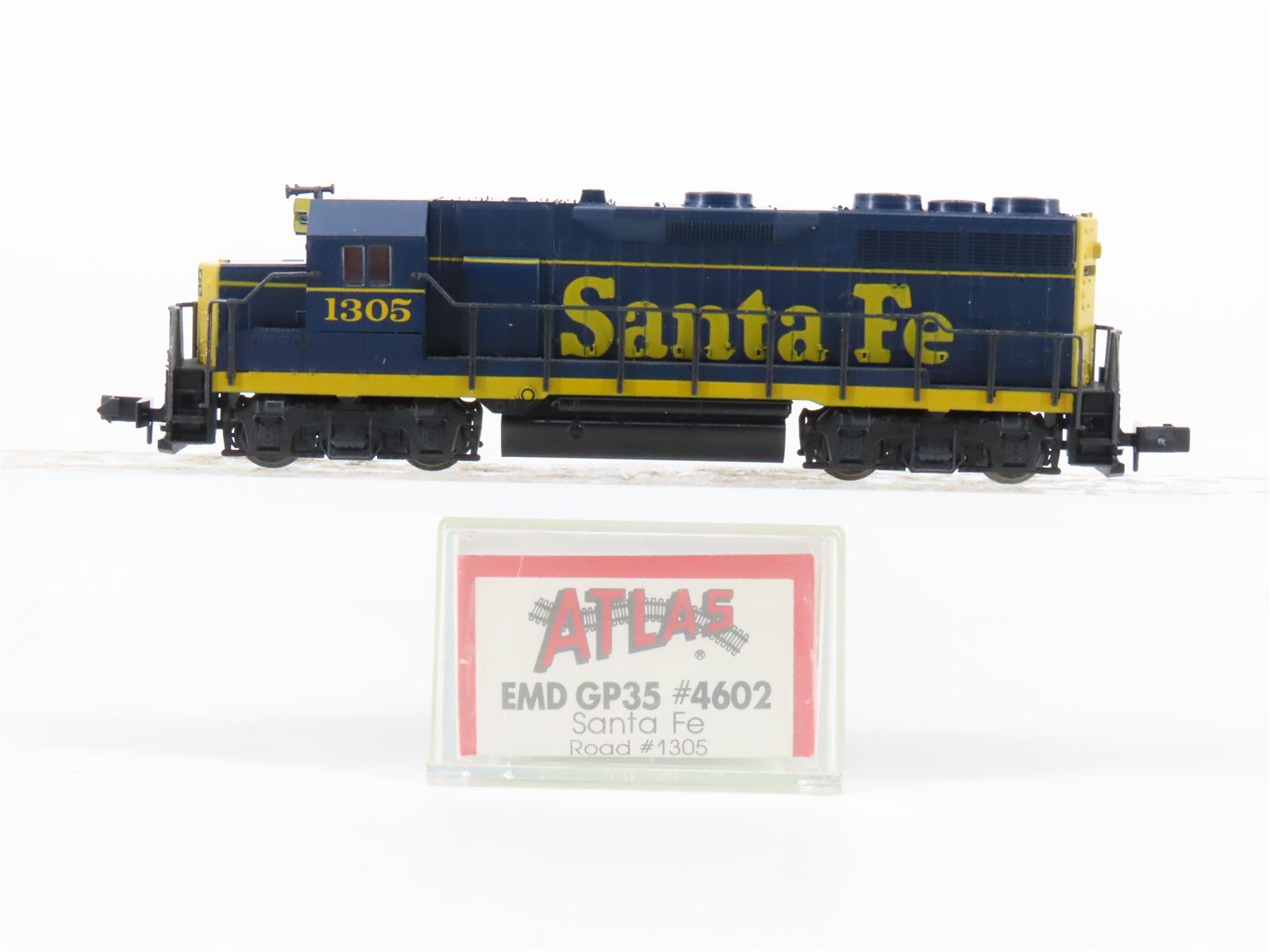 N Scale Atlas 4602 ATSF Santa Fe GP35 Diesel Locomotive #1305