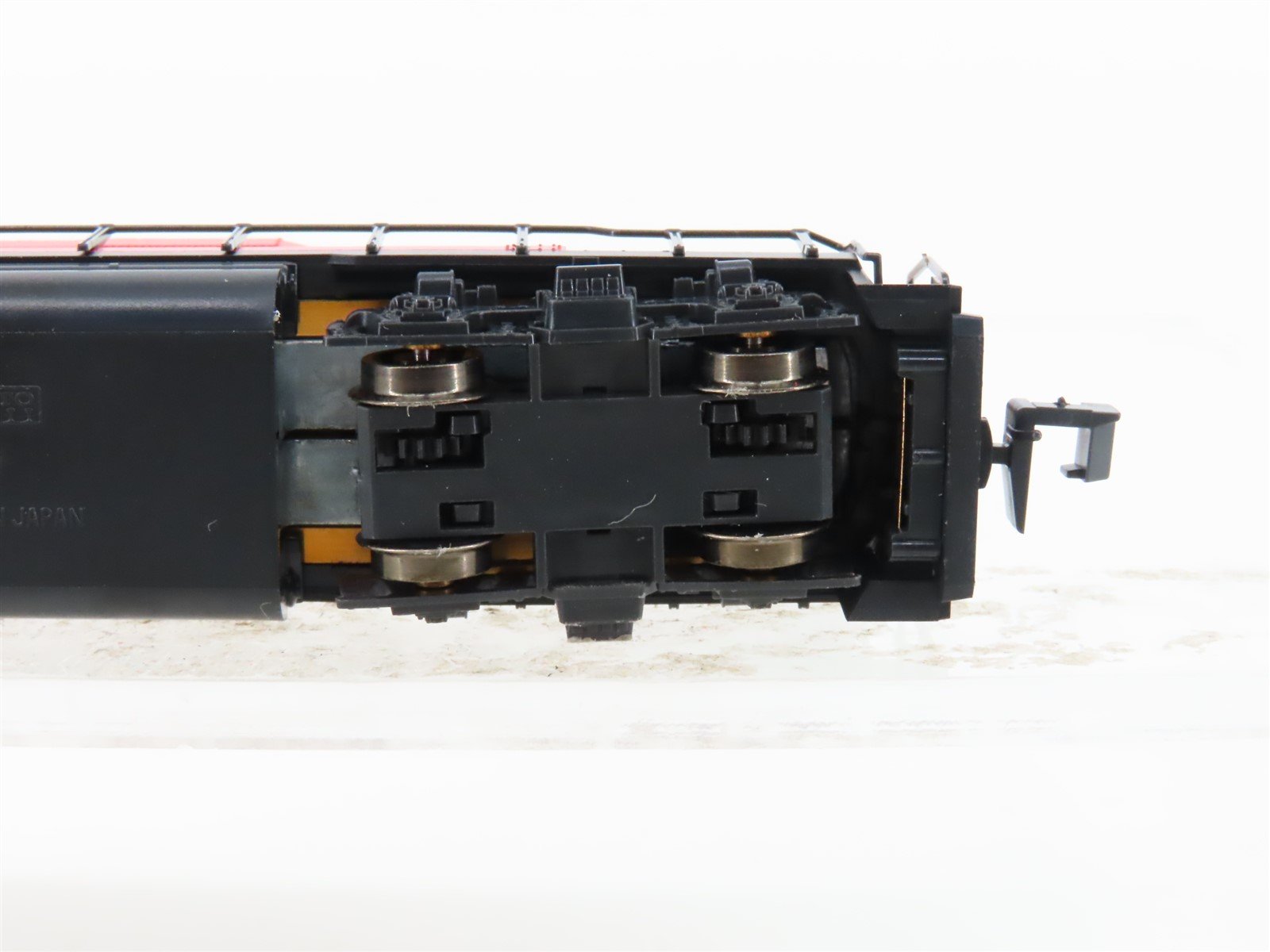 N Scale Atlas 4704 CP Canadian Pacific GP30 Diesel Locomotive #5000