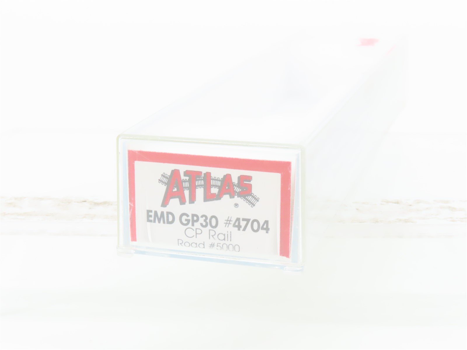 N Scale Atlas 4704 CP Canadian Pacific GP30 Diesel Locomotive #5000