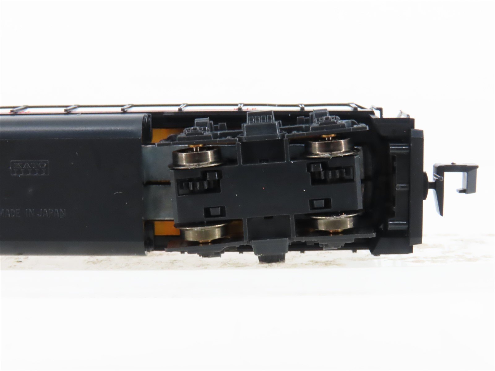 N Scale Atlas 4704 CP Canadian Pacific GP30 Diesel Locomotive #5000