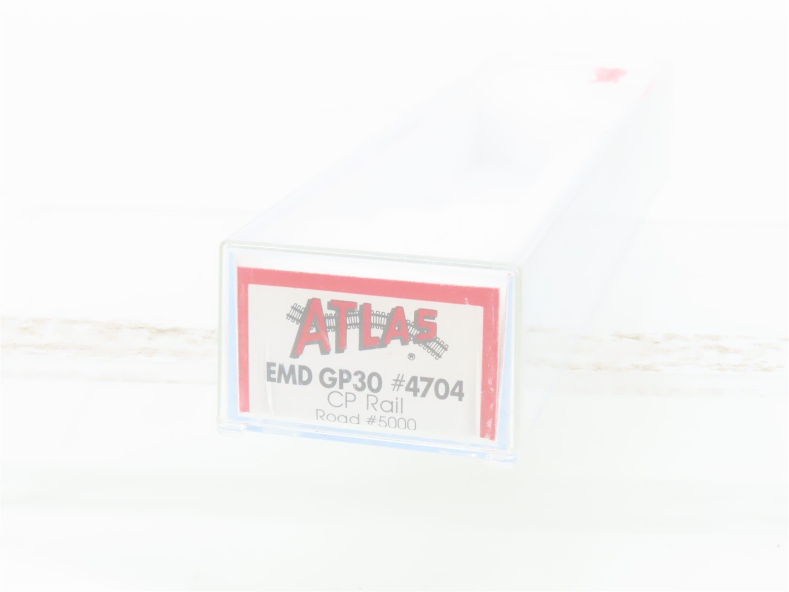 N Scale Atlas 4704 CP Canadian Pacific GP30 Diesel Locomotive #5000
