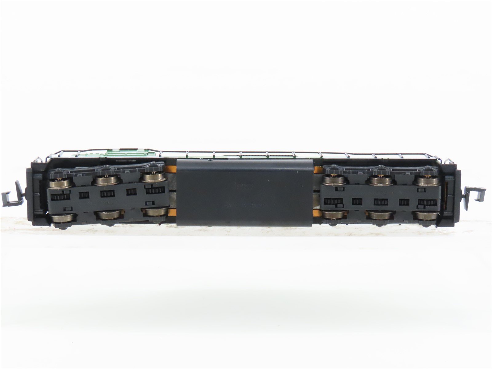 N Scale KATO 176-20J BN Burlington Northern SD40-2 Diesel Locomotive #7306