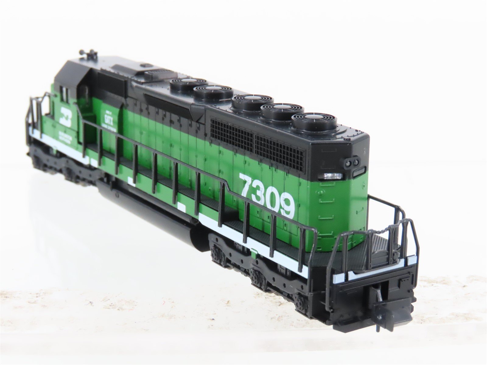 N Scale KATO 176-20K BN Burlington Northern SD40-2 Diesel Locomotive #7309