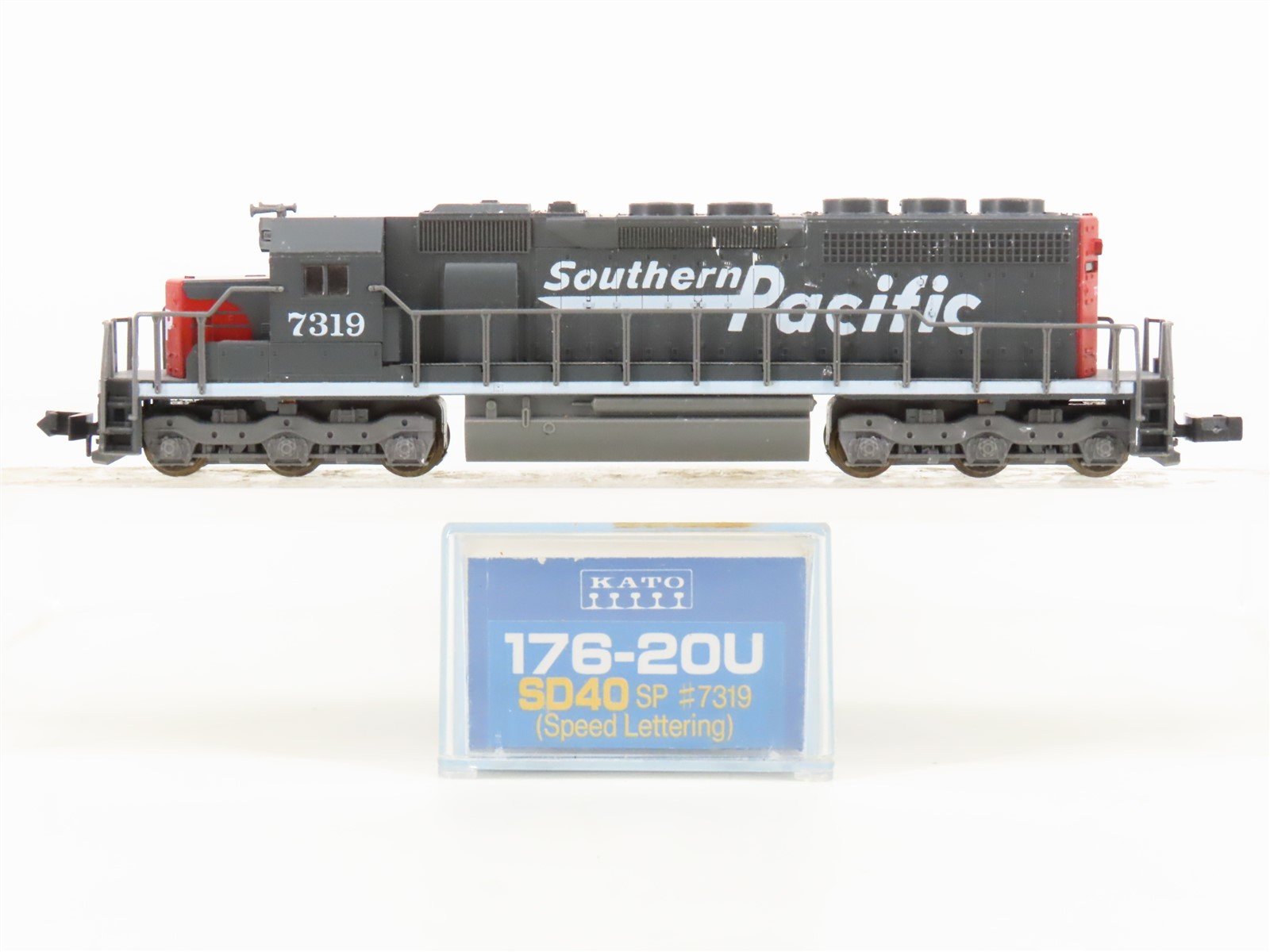 N Scale KATO 176-20U SP Southern Pacific SD40 Diesel Locomotive #7319