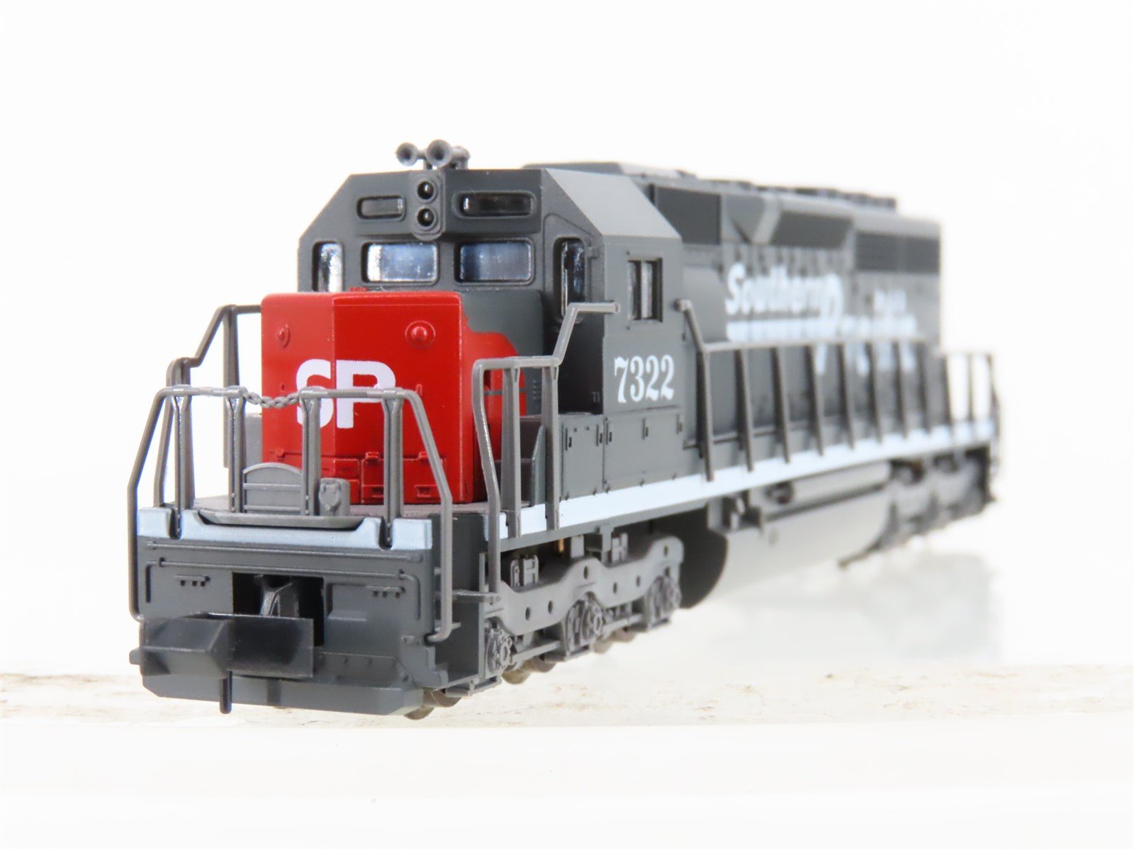 N Scale KATO 176-20V SP Southern Pacific SD40 Diesel Locomotive #7322