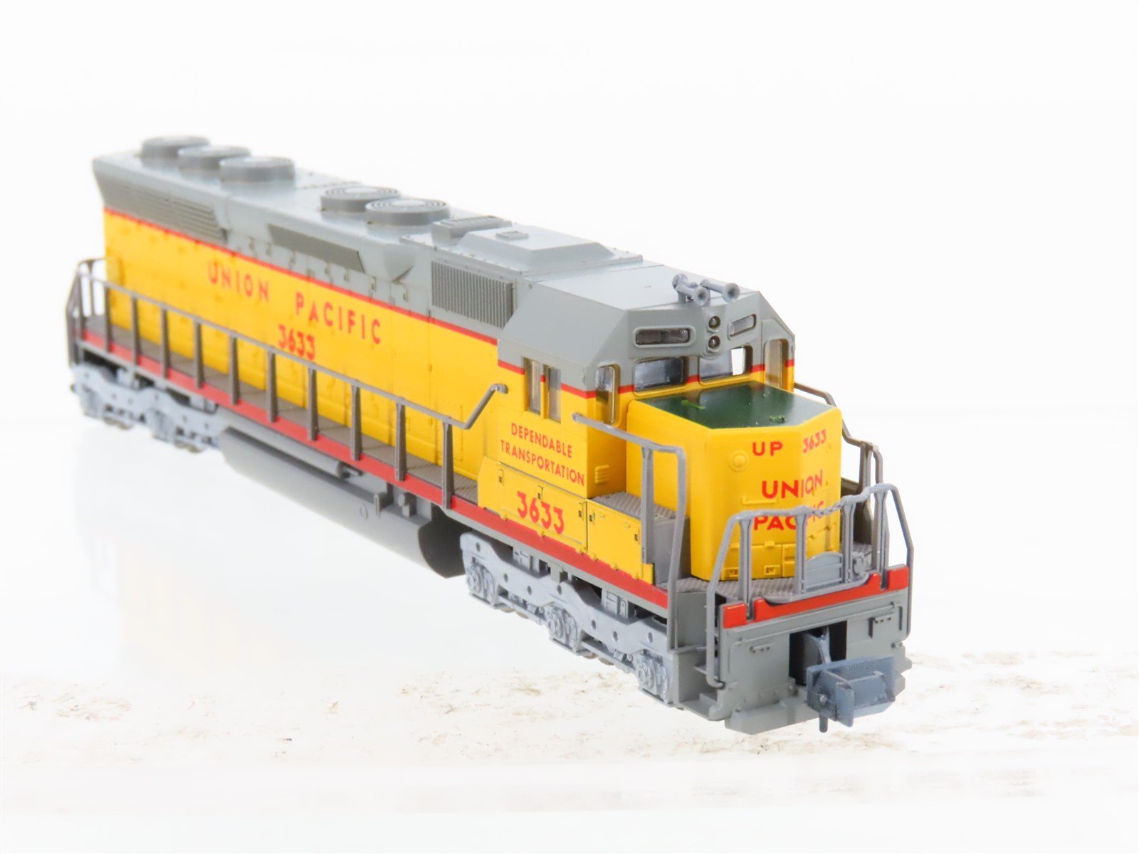 N Scale KATO 176-31C UP Union Pacific SD40 Diesel Locomotive #3633