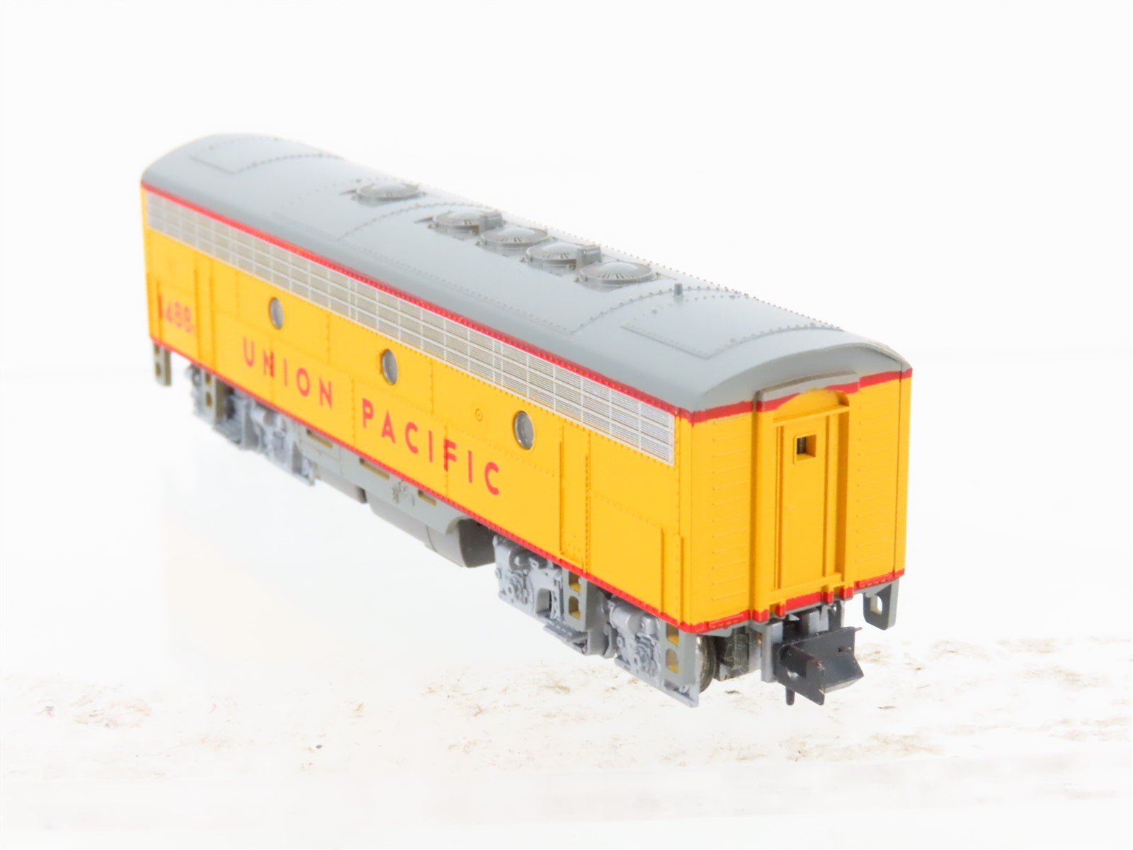 N Scale KATO 176-105 UP Union Pacific F7B Diesel Locomotive #1488C