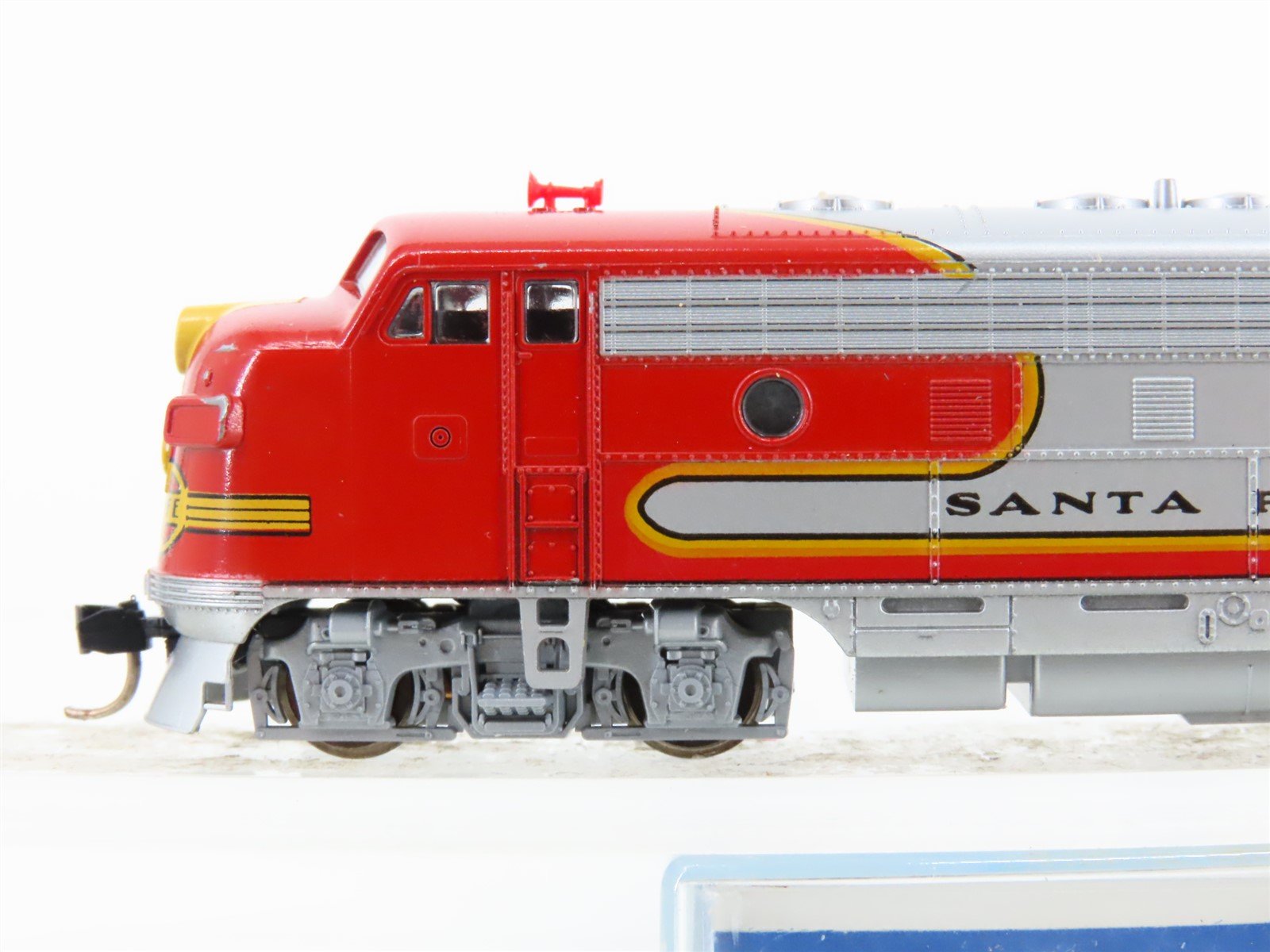 N Scale KATO 176-211 ATSF Santa Fe F7A Diesel Locomotive