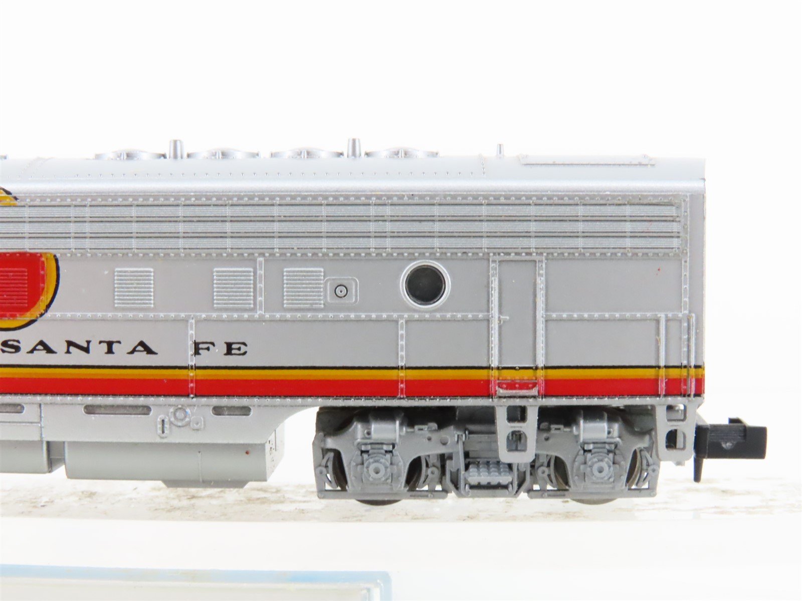 N Scale KATO 176-211 ATSF Santa Fe F7A Diesel Locomotive