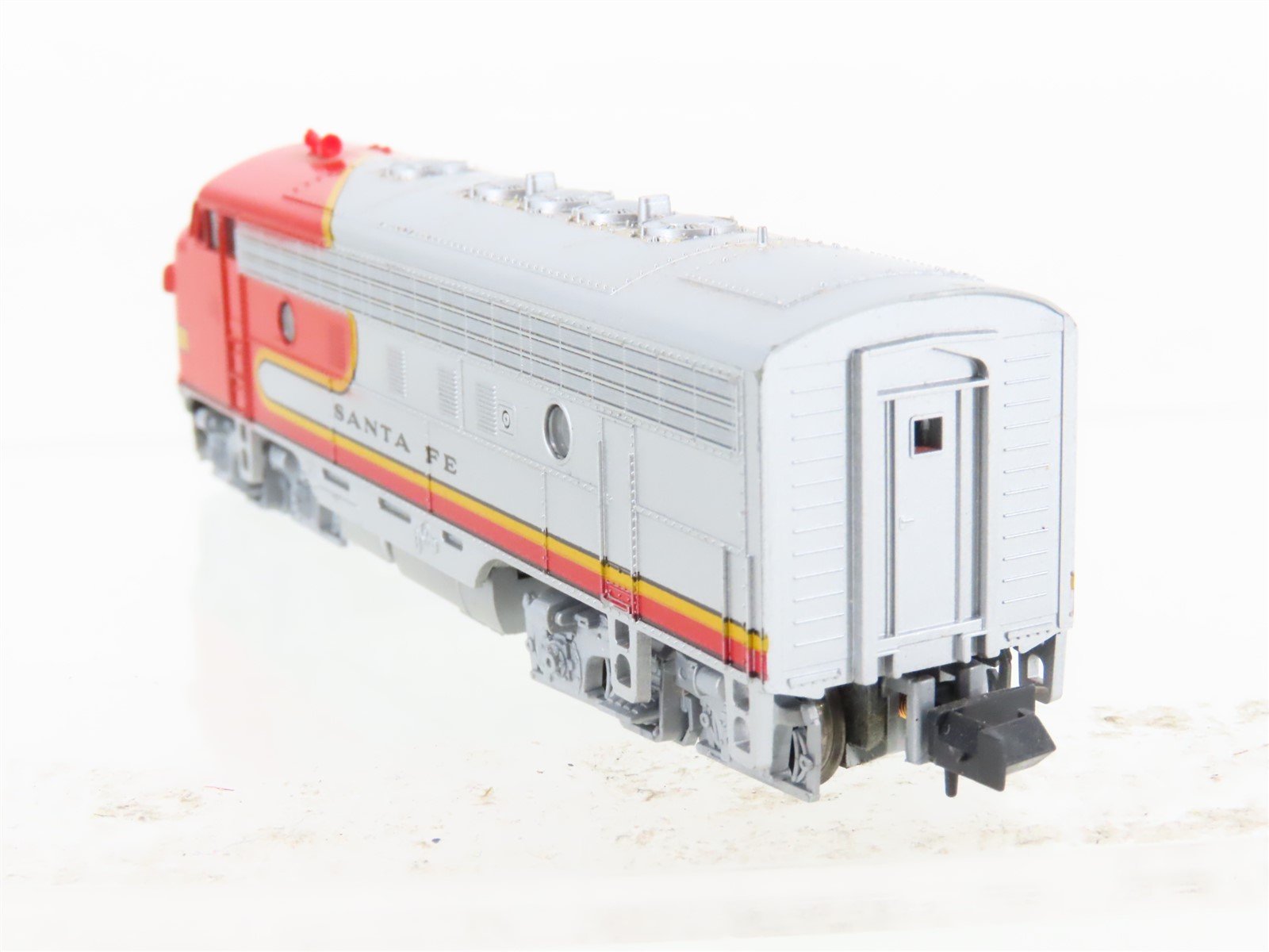 N Scale KATO 176-211 ATSF Santa Fe F7A Diesel Locomotive