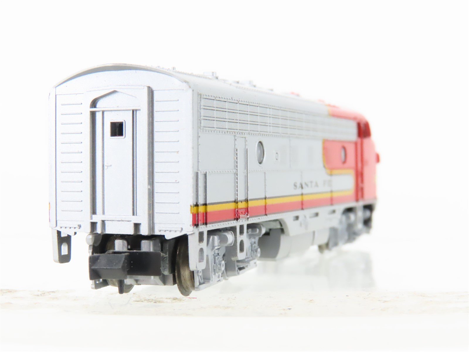 N Scale KATO 176-211 ATSF Santa Fe F7A Diesel Locomotive